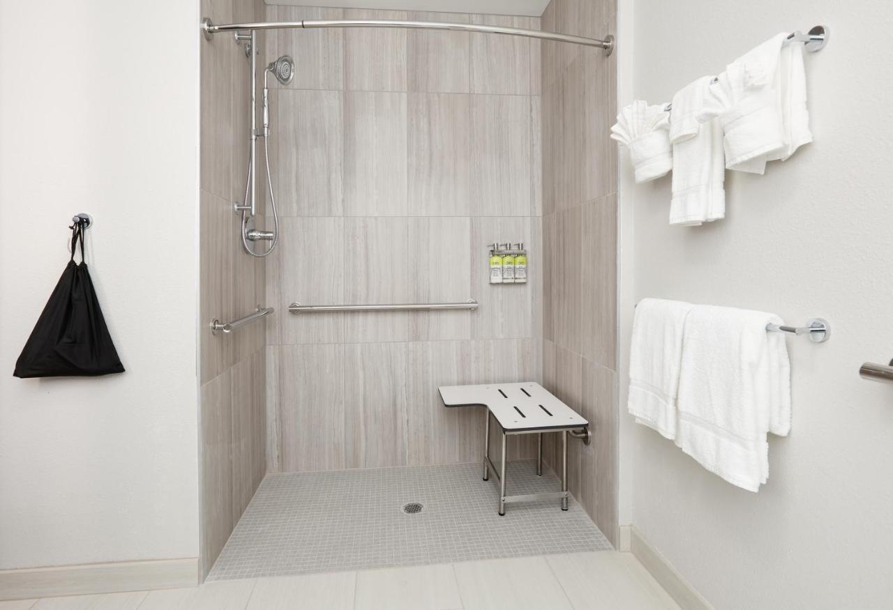 Holiday Inn Express - Kermit By Ihg Exteriör bild