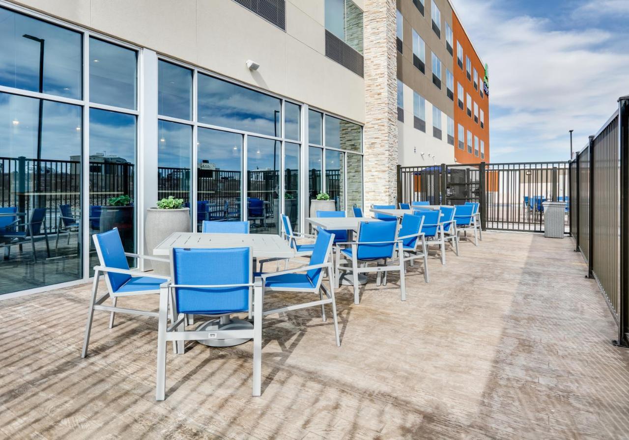 Holiday Inn Express - Kermit By Ihg Exteriör bild